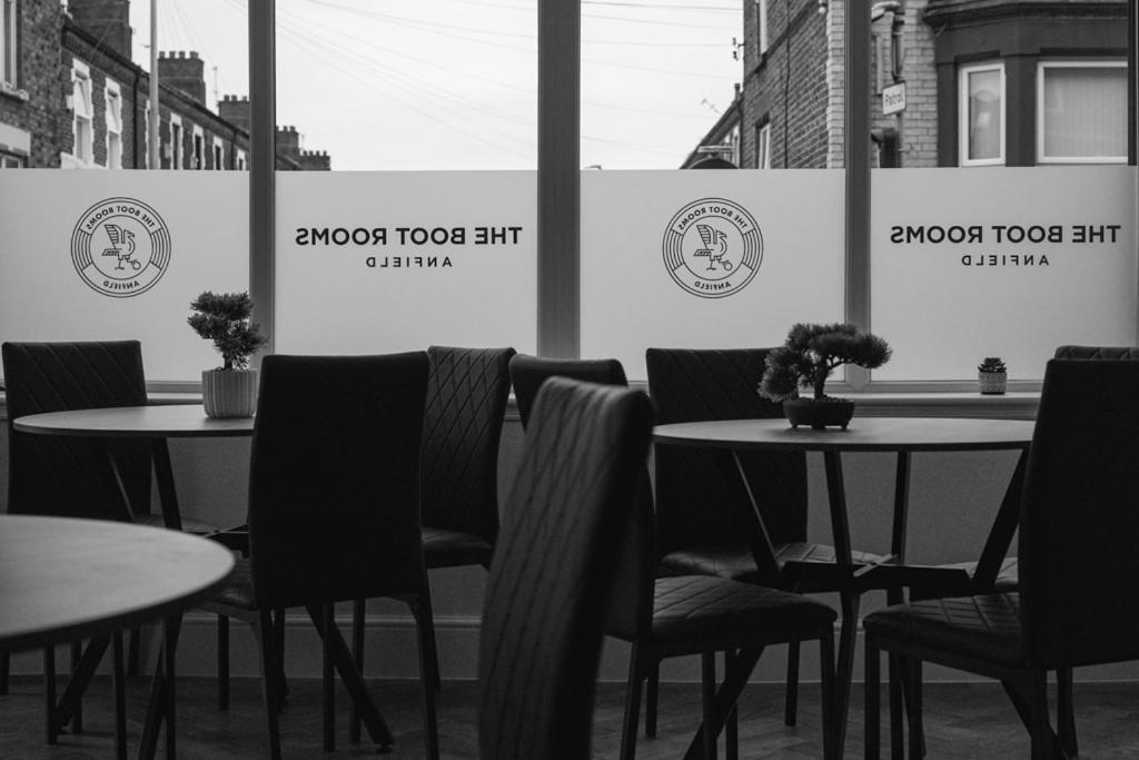 The Boot Rooms Anfield ลิเวอร์พูล ภายนอก รูปภาพ